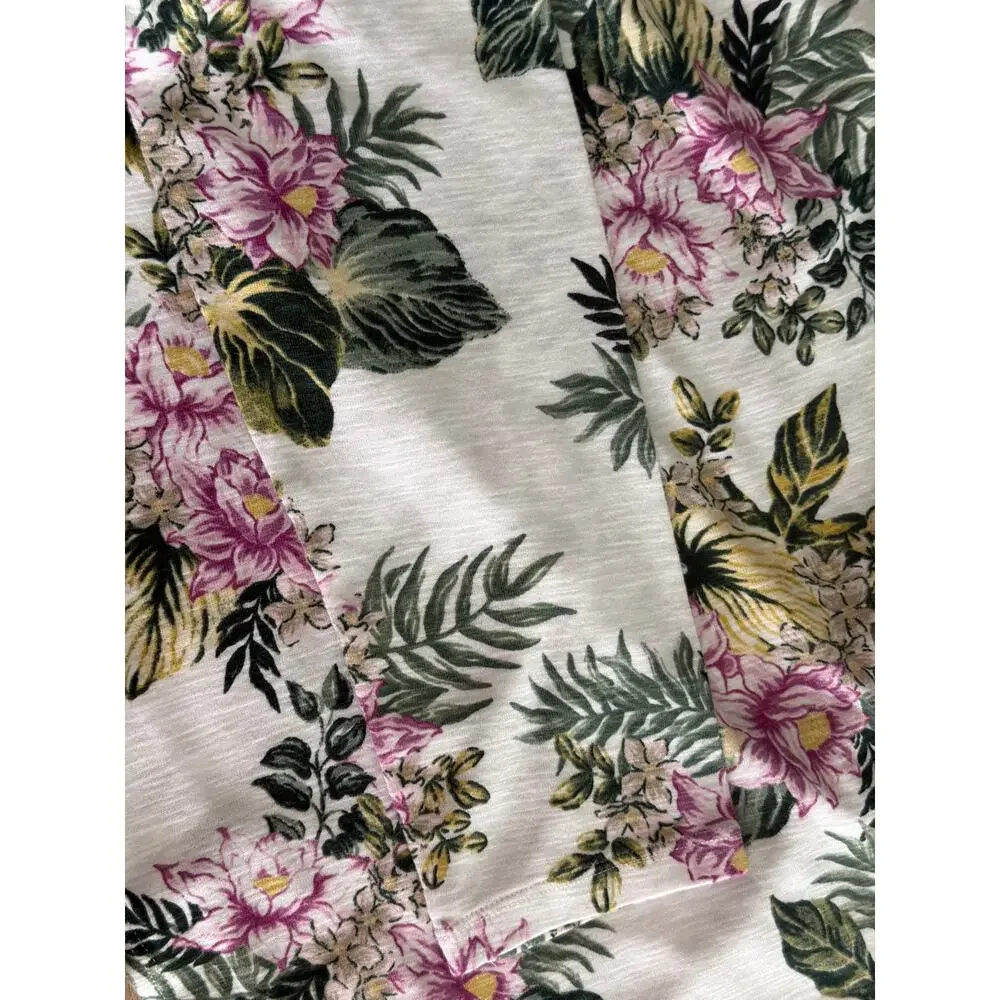 Tommy Bahama Ashby Isles Petal of Luxury T-Shirt White Floral Women's Medium NEW